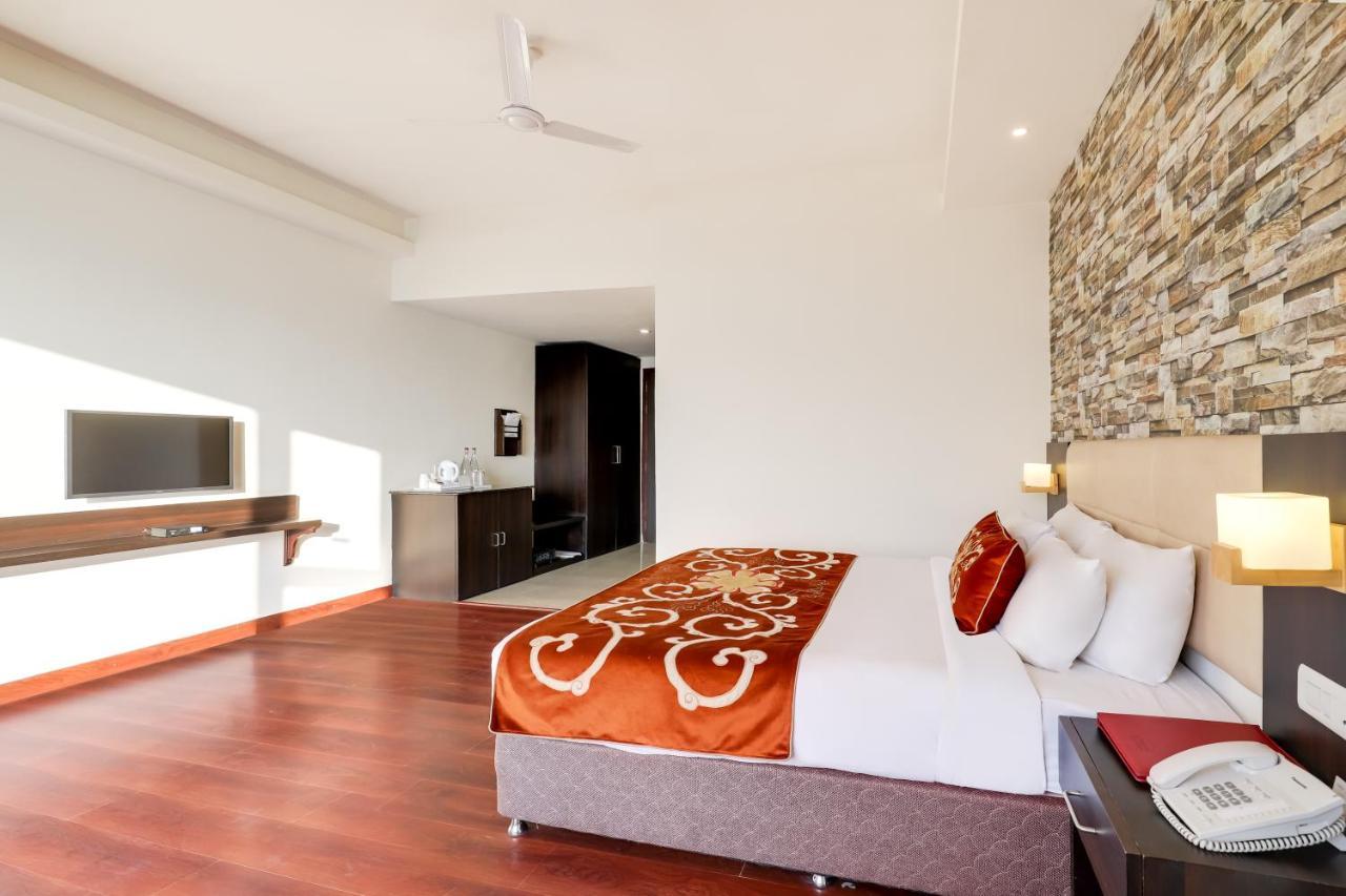 The Fern Denzong Hotel & Spa Gangtok, Sikkim מראה חיצוני תמונה